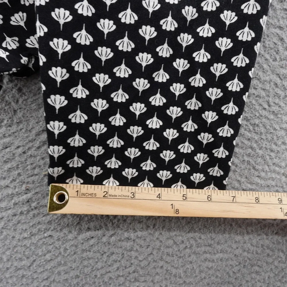 Talbots Floral Print Pants Black White 10P‎ Womens Stretch Cropped Trousers - Picture 11 of 16